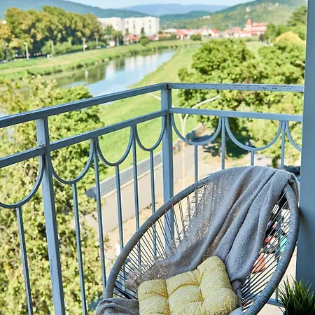 завжди світло та вода! Wonderful Panoramic View * Mukacheve